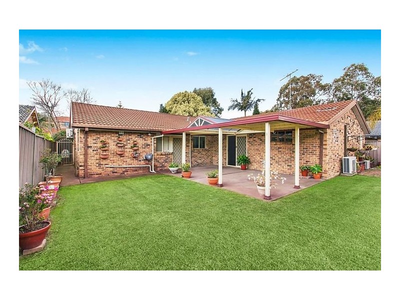 11 Roony Avenue, Abbotsbury NSW 2176
