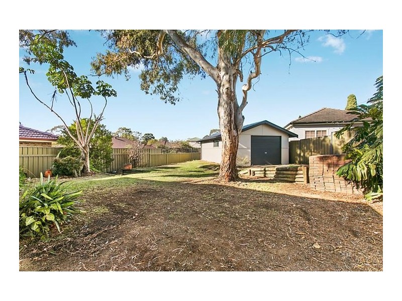 6 Flamingo Place, Pendle Hill NSW 2145