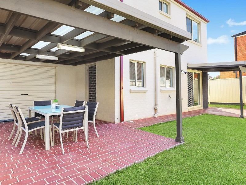 1 Saxon Place, Cecil Hills NSW 2171