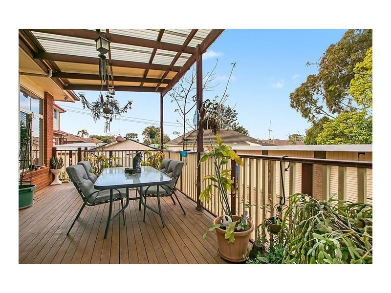 3 Targo Road, Pendle Hill NSW 2145