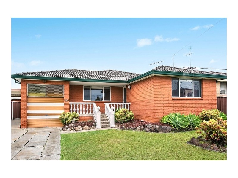 75 Bourke Street, Smithfield NSW 2164