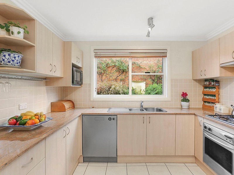 43 Hunterford Crescent, Oatlands NSW 2117