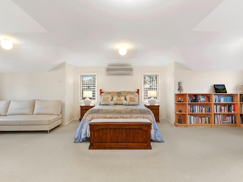 43 Hunterford Crescent, Oatlands NSW 2117