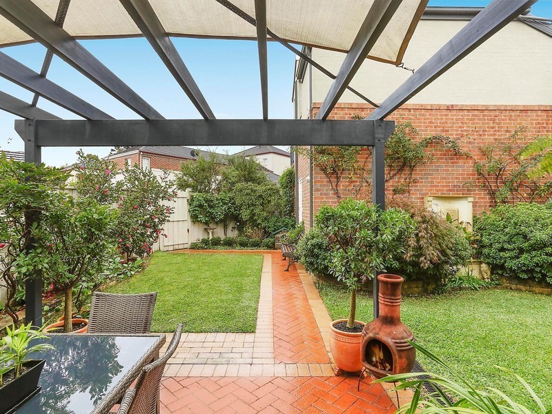 43 Hunterford Crescent, Oatlands NSW 2117