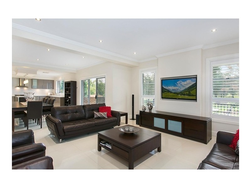 5 Withers Place, Abbotsbury NSW 2176