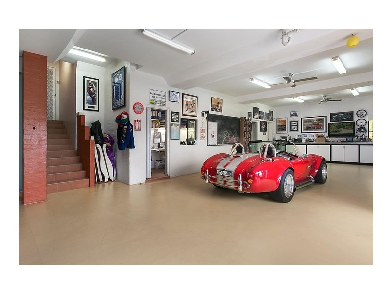 4 Kalang Road, Edensor Park NSW 2176