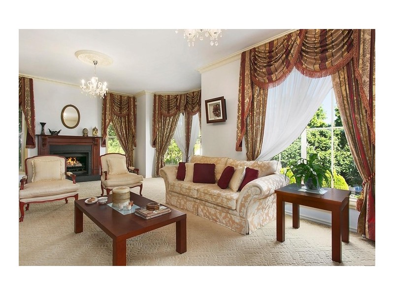 5 Blairgowie Place, Oatlands NSW 2117