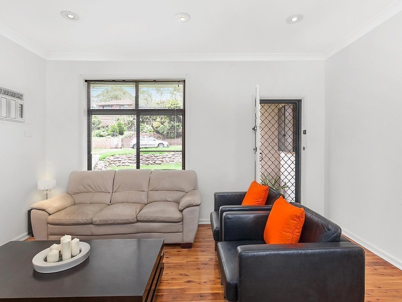 16 Gladys Crescent, Seven Hills NSW 2147