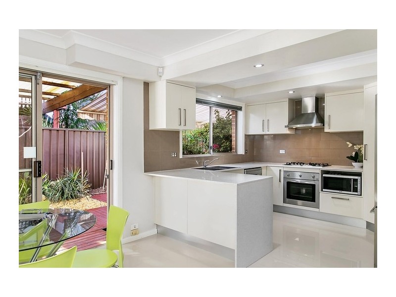 2 Barclay Street, Quakers Hill NSW 2763