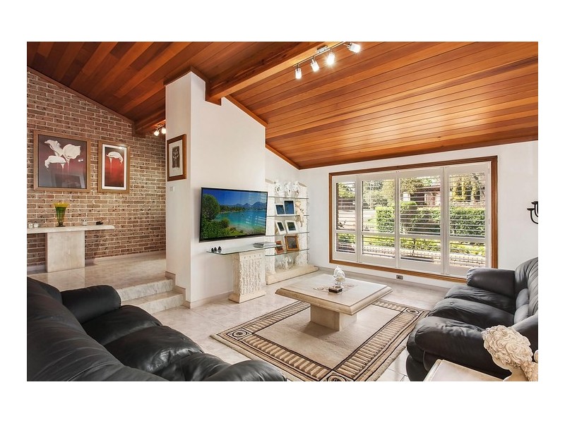 18 Sauterne Crescent, Minchinbury NSW 2770