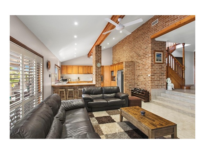 18 Sauterne Crescent, Minchinbury NSW 2770