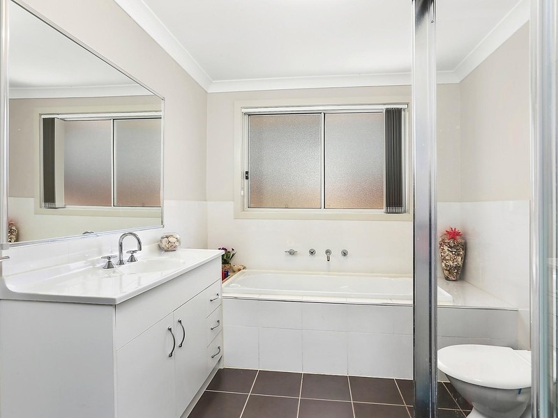 30 Lakeview Drive, Cranebrook NSW 2749