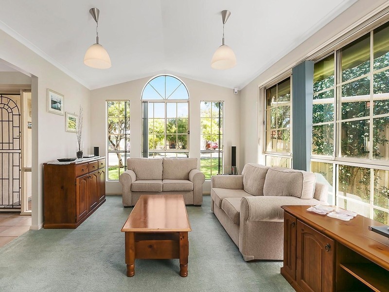 1 Flemming Grove, Doonside NSW 2767