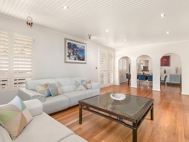 8 Sovereign Avenue, Carlingford NSW 2118