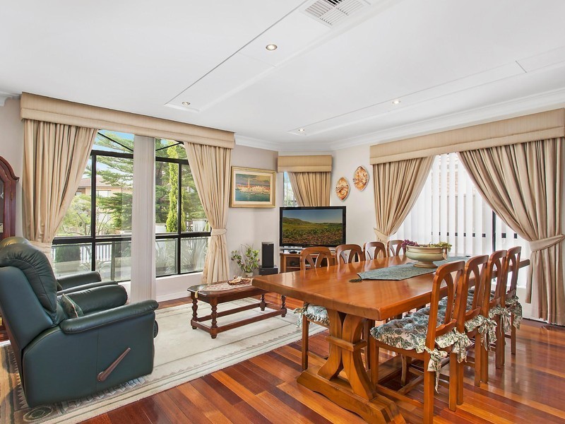 7 Hurkett Place, Bossley Park NSW 2176
