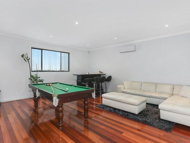 5 Mangalore Drive, Winston Hills NSW 2153