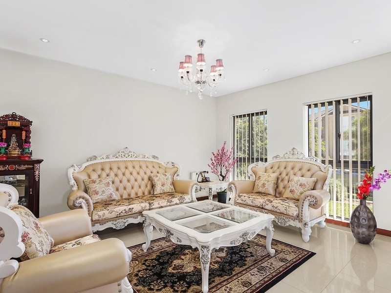 14 Karuk Street, Pemulwuy NSW 2145