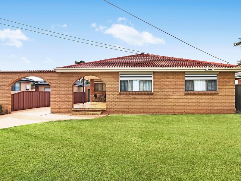 6 Daisy Street, Greystanes NSW 2145