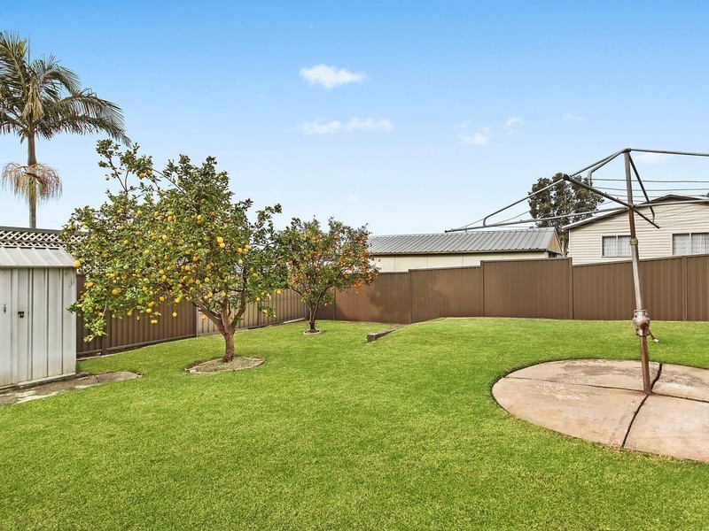 6 Daisy Street, Greystanes NSW 2145