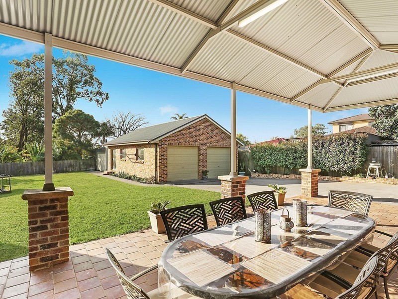 74 Oramzi Road, Girraween NSW 2145