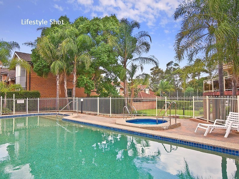 47/40 Strathalbyn Drive, Oatlands NSW 2117