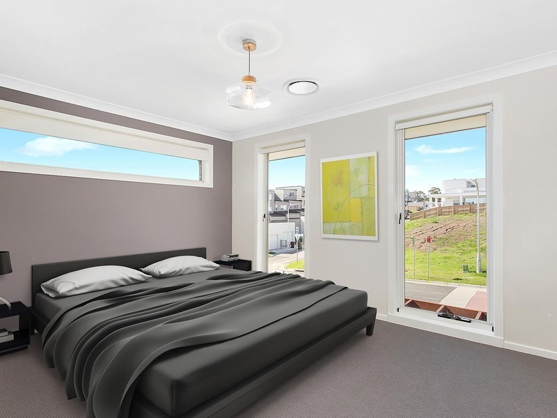 45 Rowe Drive, Potts Hill NSW 2143