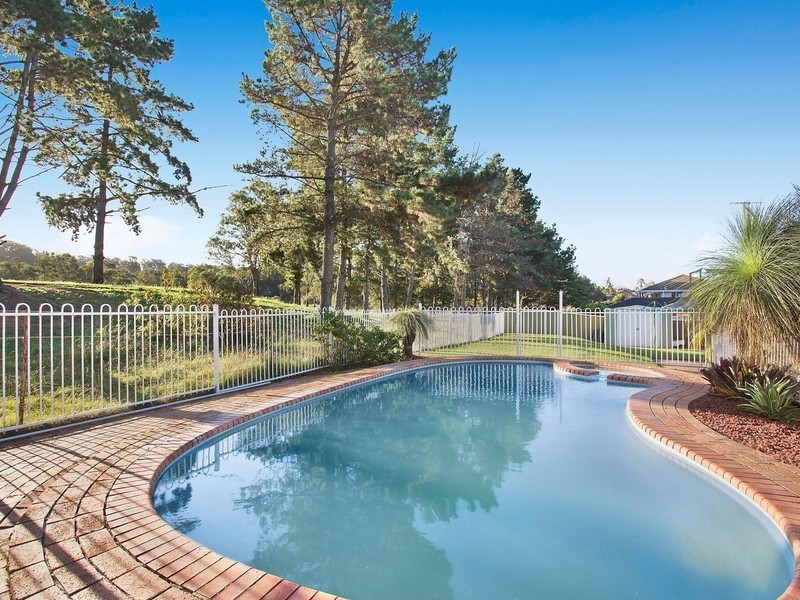 9 Usher Close, Abbotsbury NSW 2176