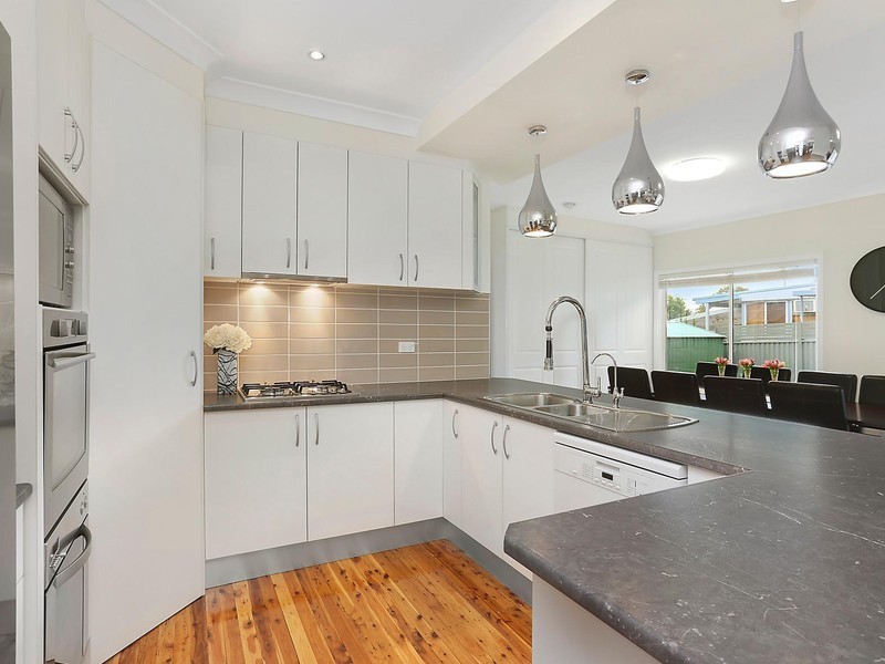 57 Scott Street, Toongabbie NSW 2146