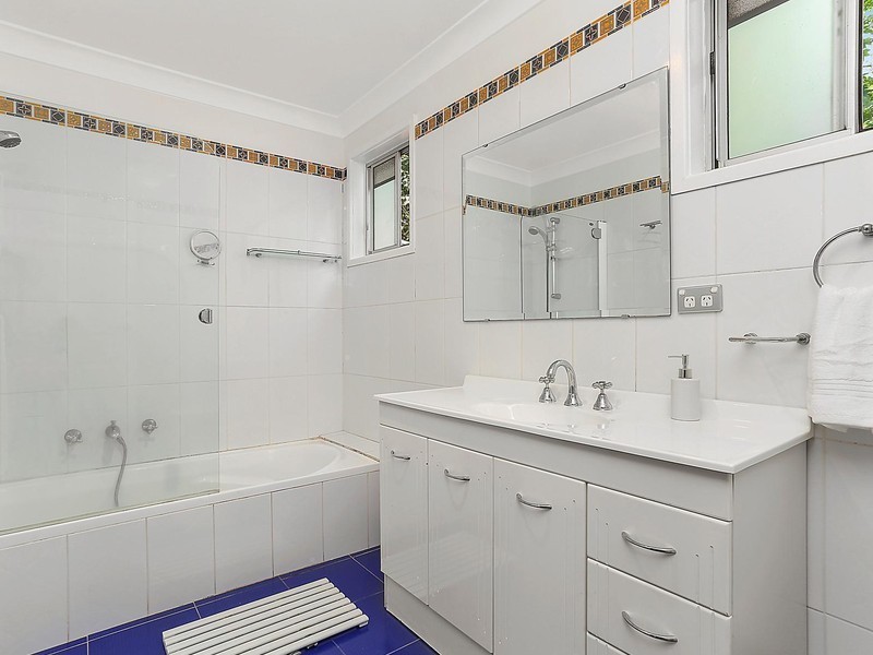 41 Garonne Street, Seven Hills NSW 2147