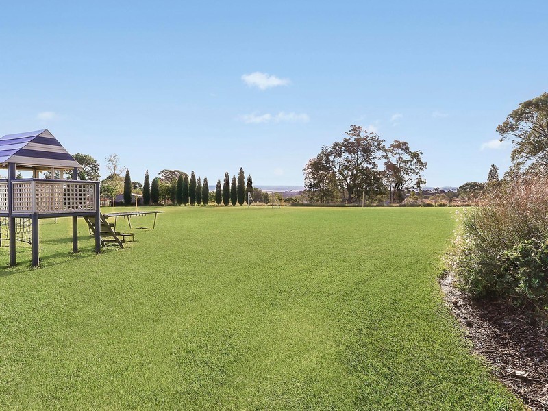 79 Abbotsbury Drive, Horsley Park NSW 2175