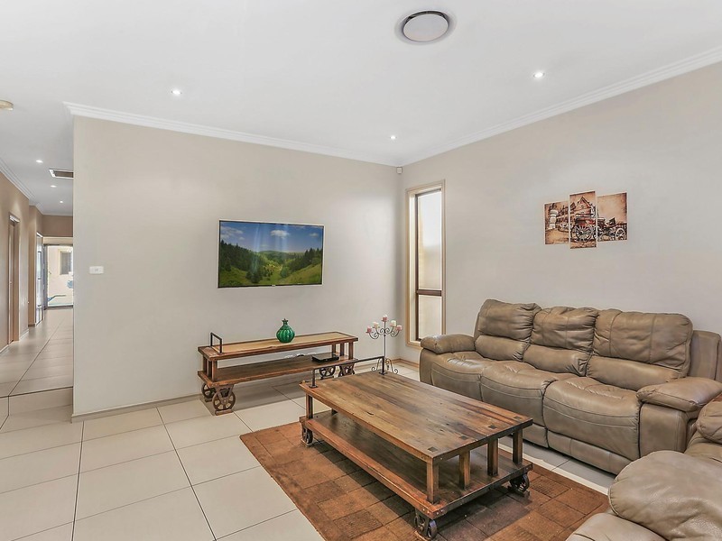 4 Nicholls Way, Pemulwuy NSW 2145