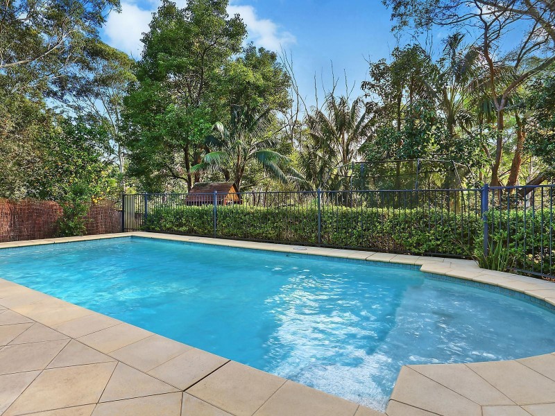 27 Camelot Court, Carlingford NSW 2118
