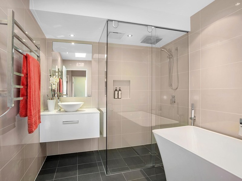 70 Bolaro Avenue, Greystanes NSW 2145