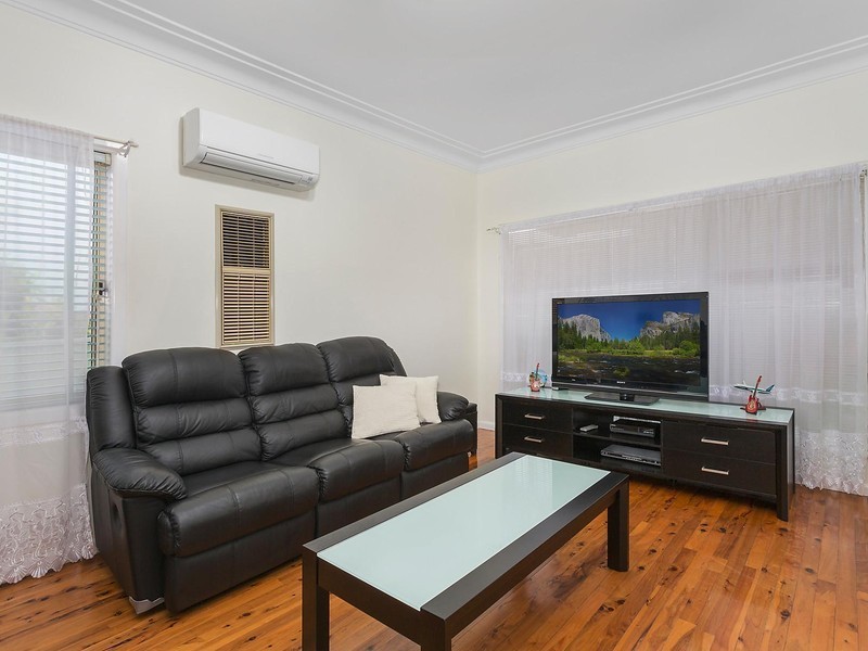 36 Beaumont Street, Smithfield NSW 2164
