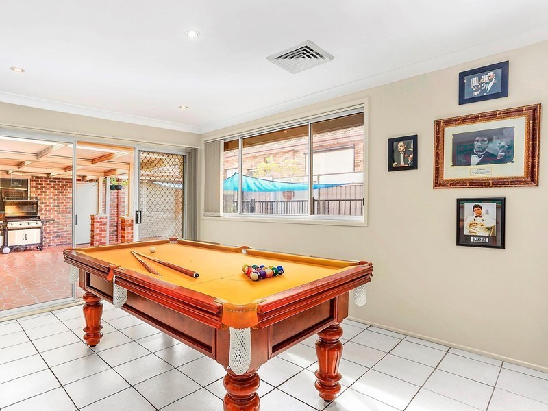 28 Wylde Crescent, Abbotsbury NSW 2176