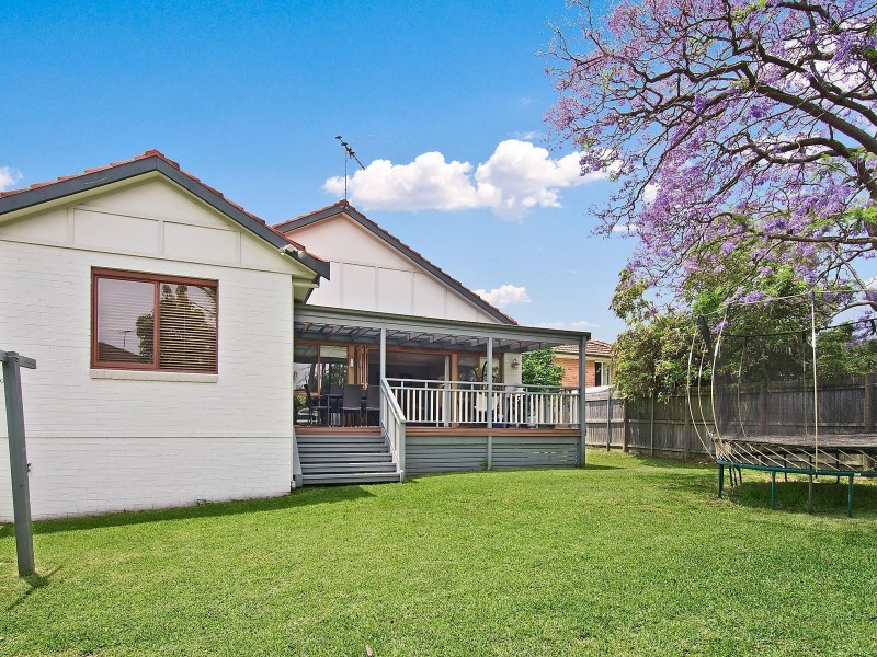 14 Phillip Street, Oatlands NSW 2117