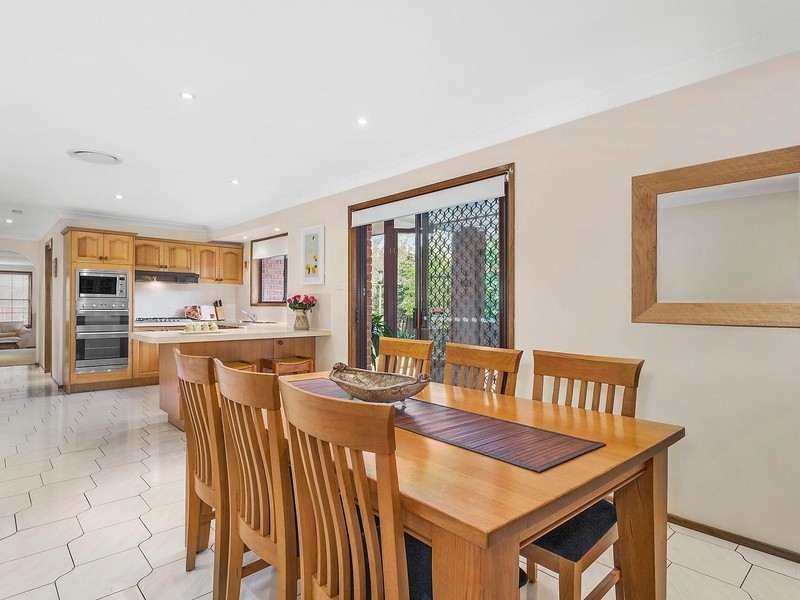21 Sweethaven Road, Edensor Park NSW 2176
