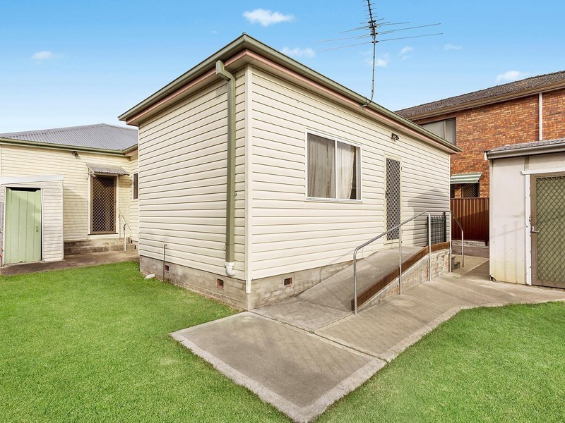 43 Louis Street, Granville NSW 2142