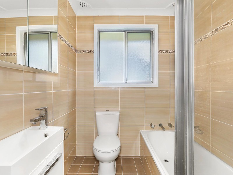 6 Orange Place, Seven Hills NSW 2147