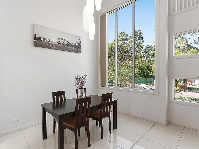 2/6 Belmore Street, North Parramatta NSW 2151