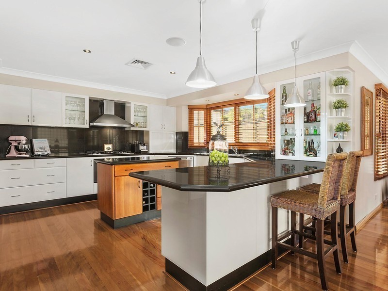 7 Anjou Circuit, Cecil Hills NSW 2171