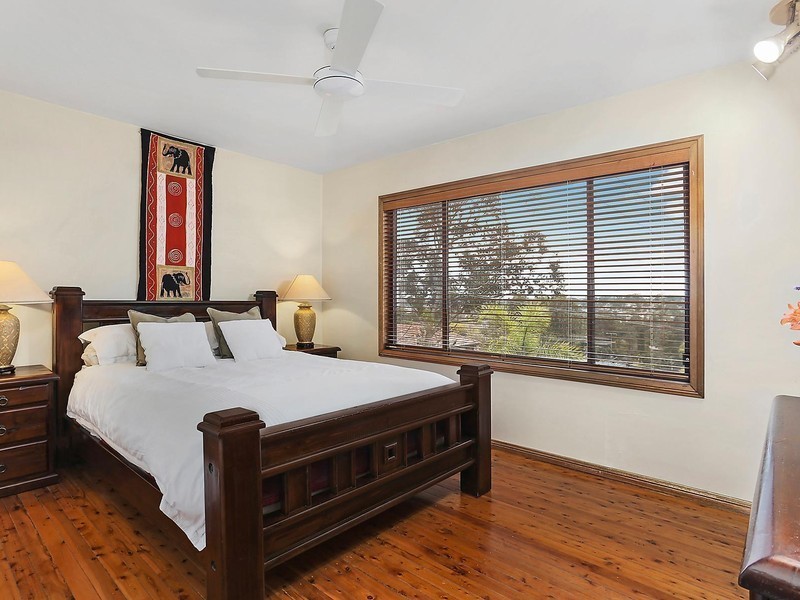 15 Rae Street, Seven Hills NSW 2147