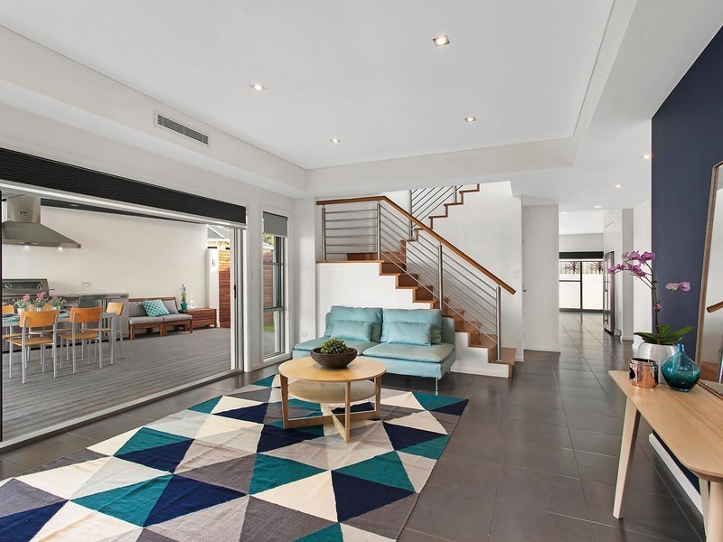 14 Mataro Close, Edensor Park NSW 2176