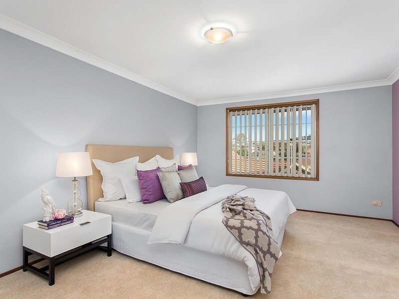 6 Bellette Close, Abbotsbury NSW 2176