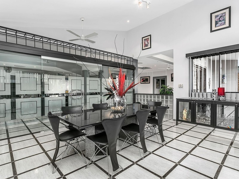 19 Adelaide Street, Cecil Hills NSW 2171