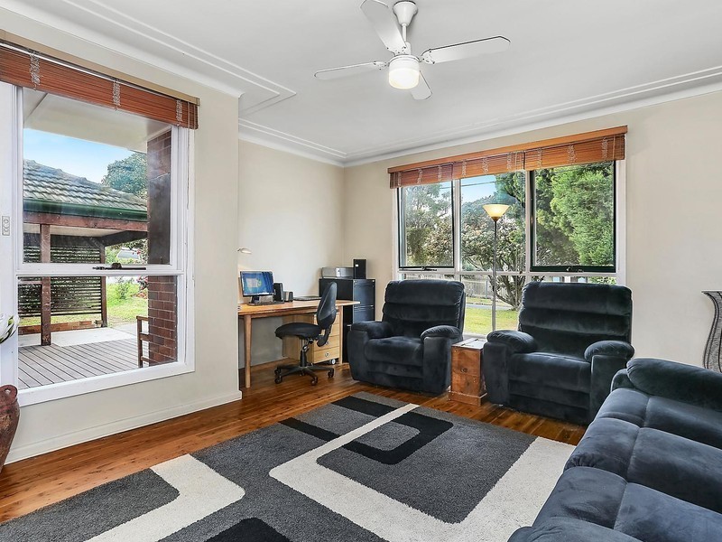 7 Lorraine Place, Oatlands NSW 2117