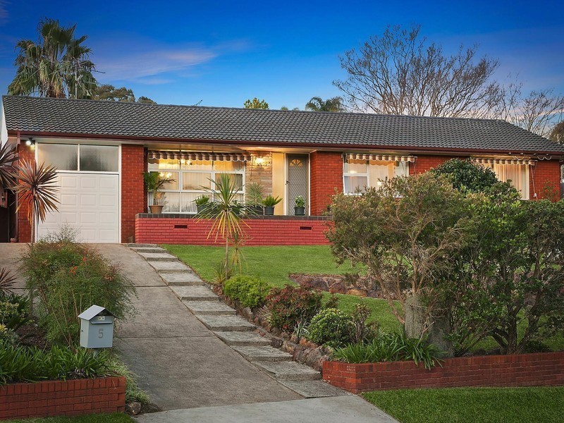 5 Lynden Avenue, Carlingford NSW 2118