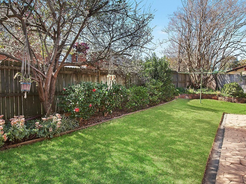 5 Lynden Avenue, Carlingford NSW 2118