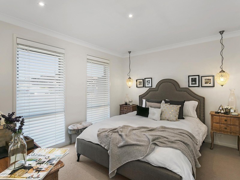 33 Pacific Palms Circuit, Hoxton Park NSW 2171