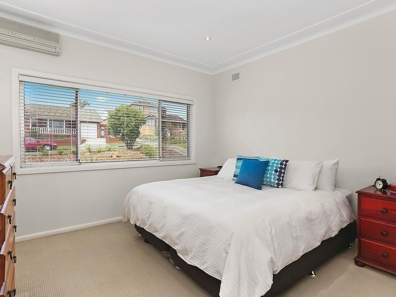 48 Lavinia Street, Seven Hills NSW 2147